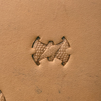Rough Scales leather stamp LT372 — single impression on veg-tan leather