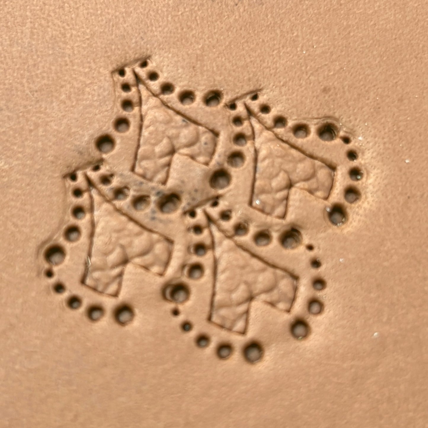 Dotted Motif Heart leather stamp LT380 — pattern imprint on veg-tan leather
