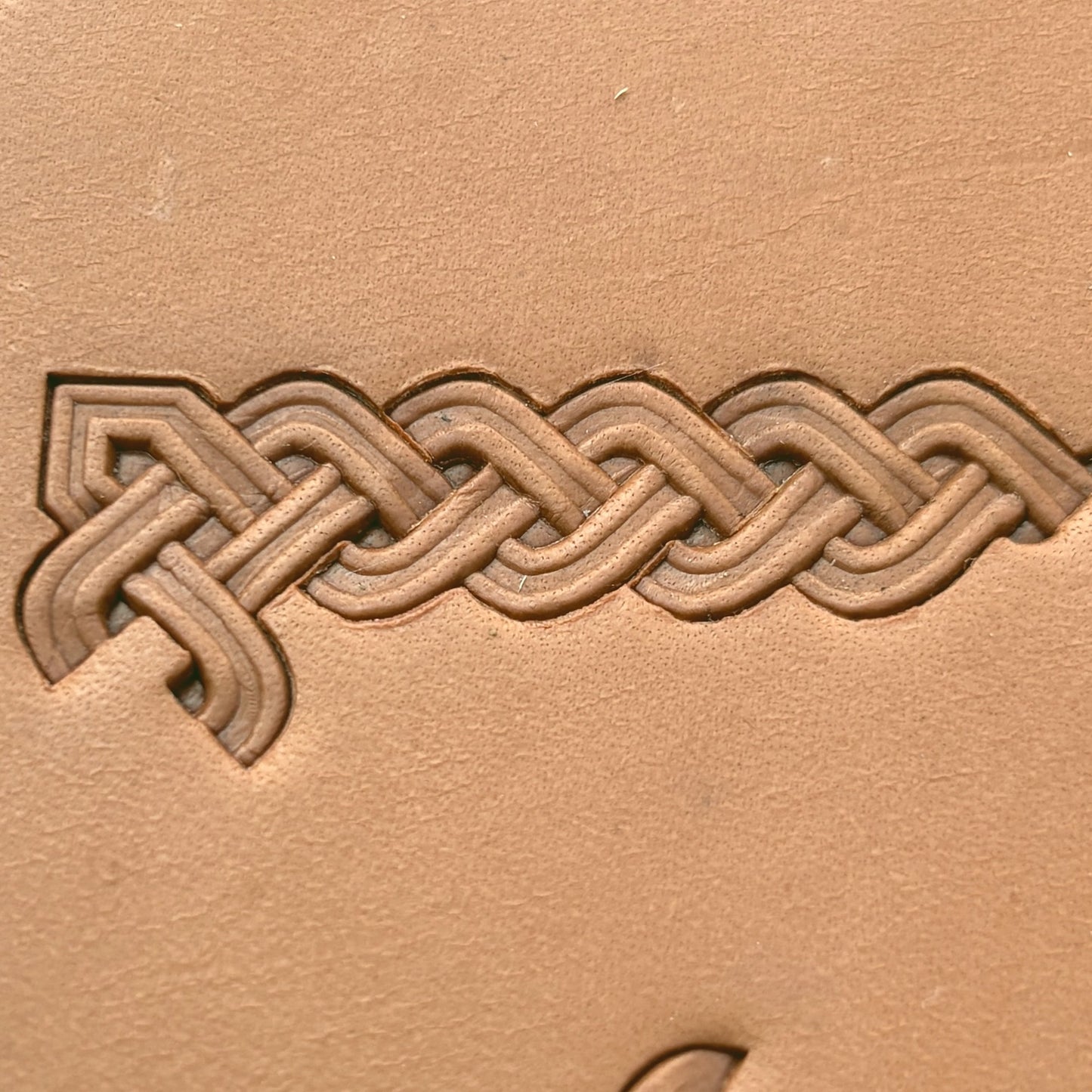 Celtic Knot leather stamp LT384 — pattern imprint on veg-tan leather
