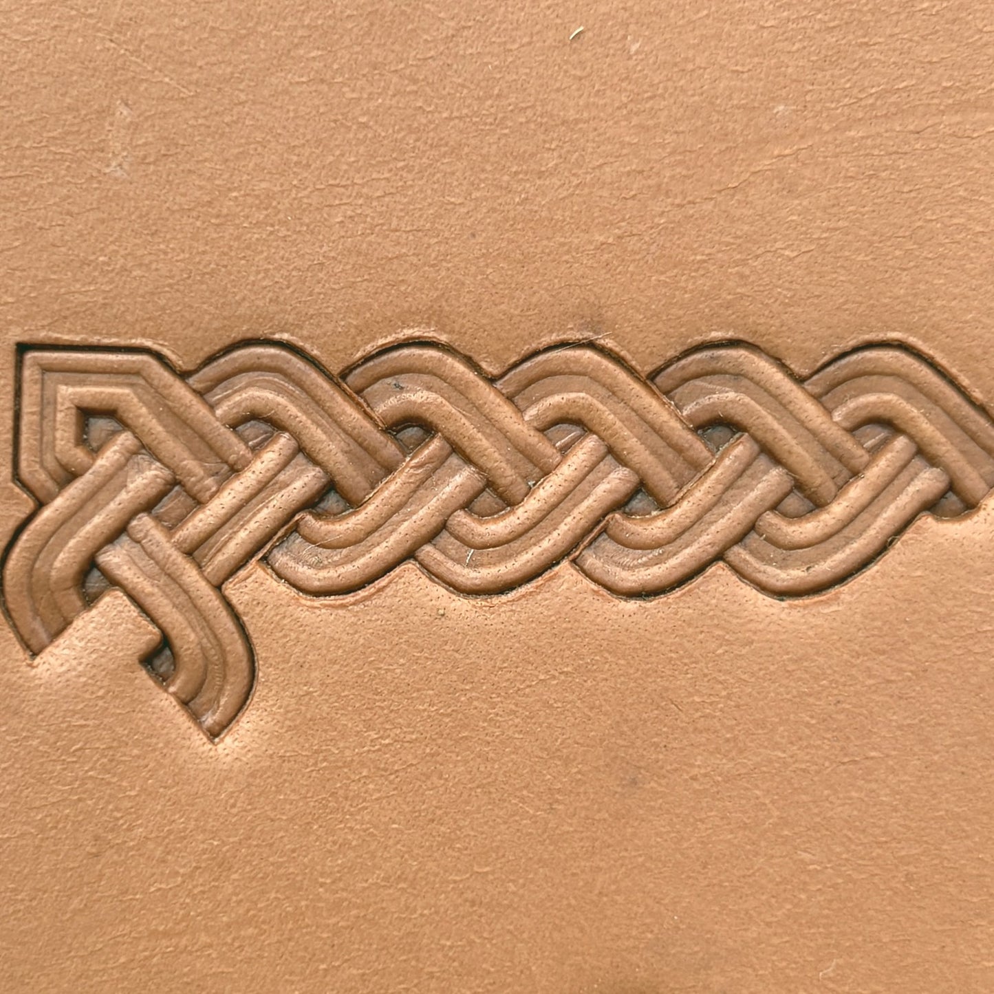 Celtic Knot leather stamp LT384 — pattern imprint on veg-tan leather