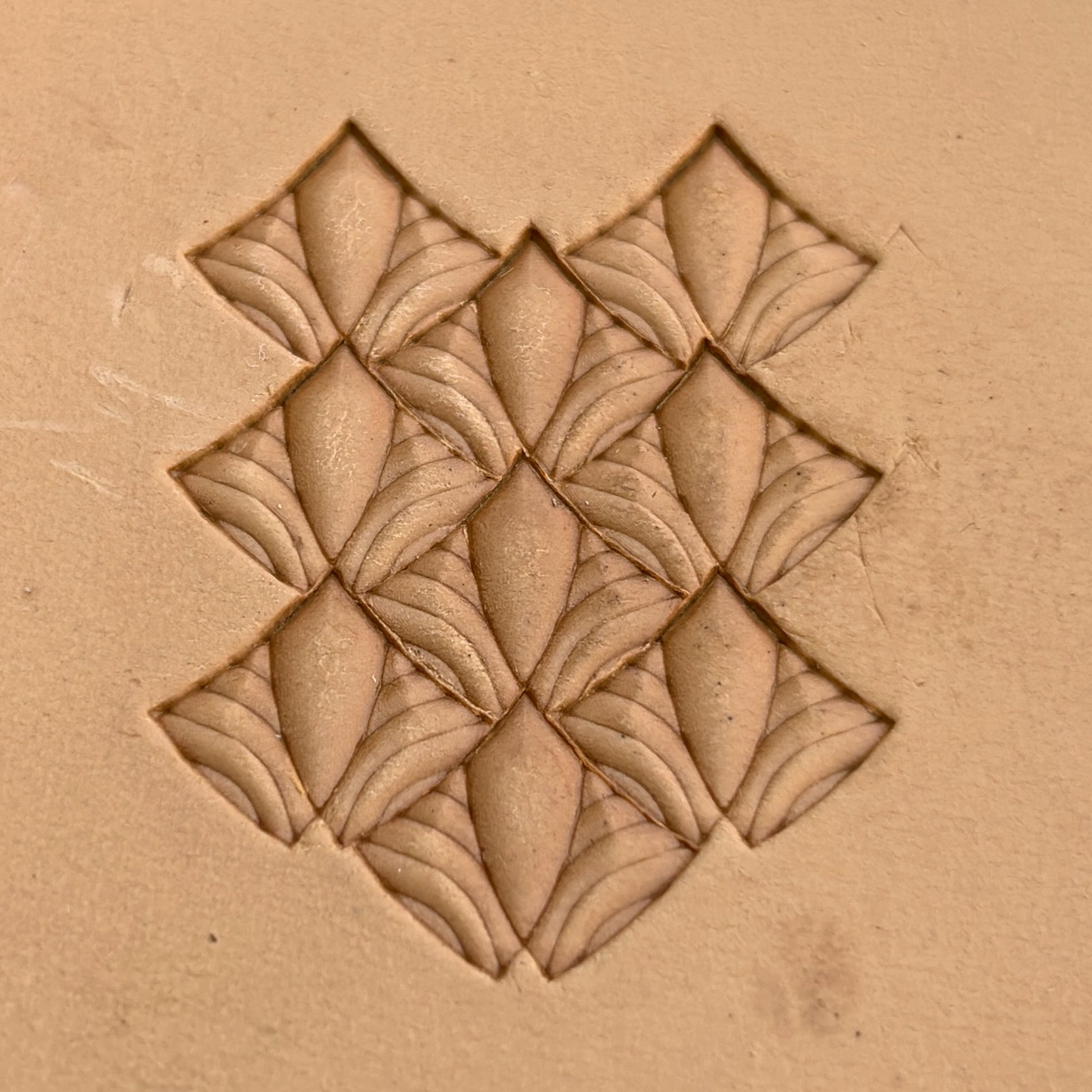 Geometric leather stamp LT390 — pattern imprint on veg-tan leather