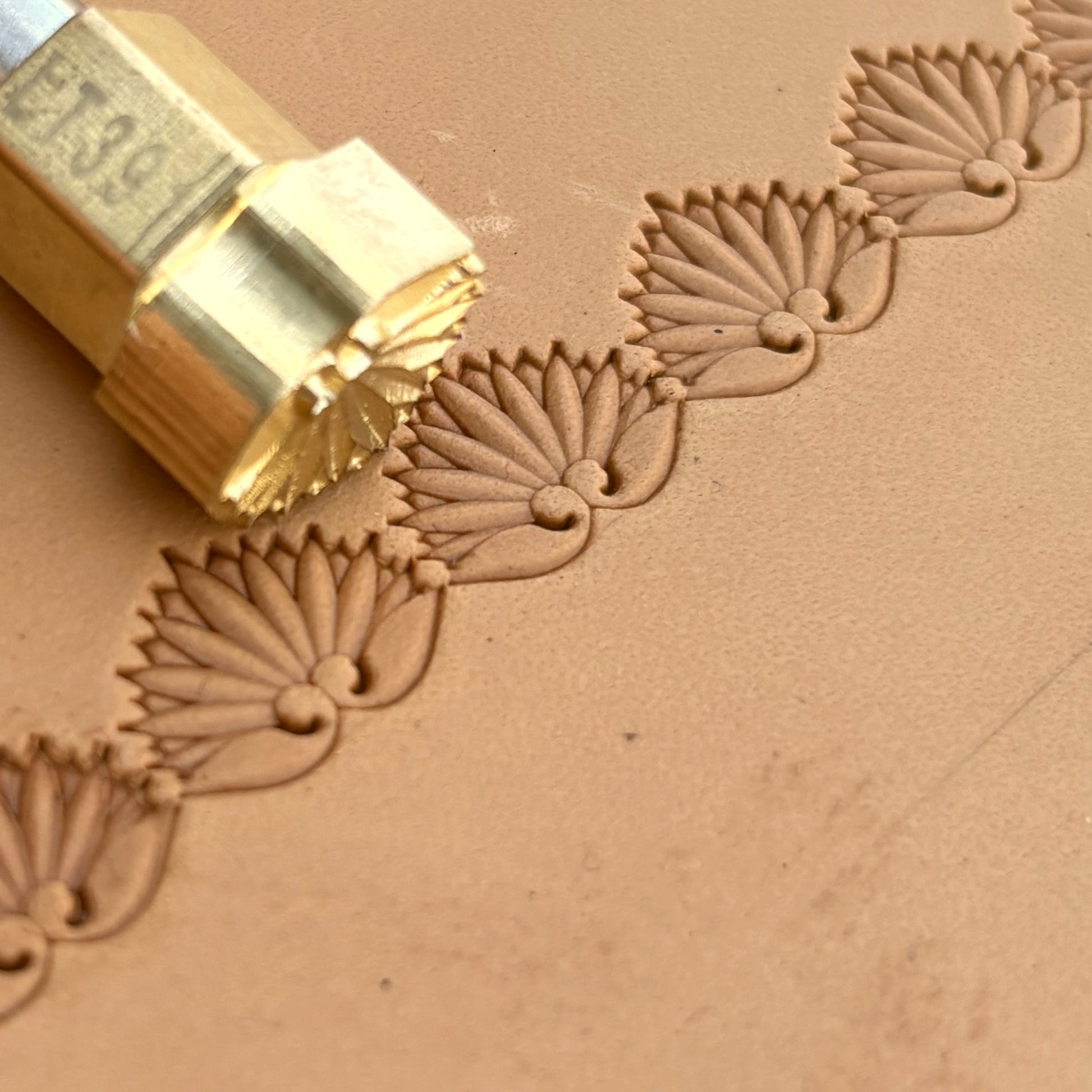 Fan Border leather stamp LT391 — brass stamping tool with imprint on natural veg-tan leather