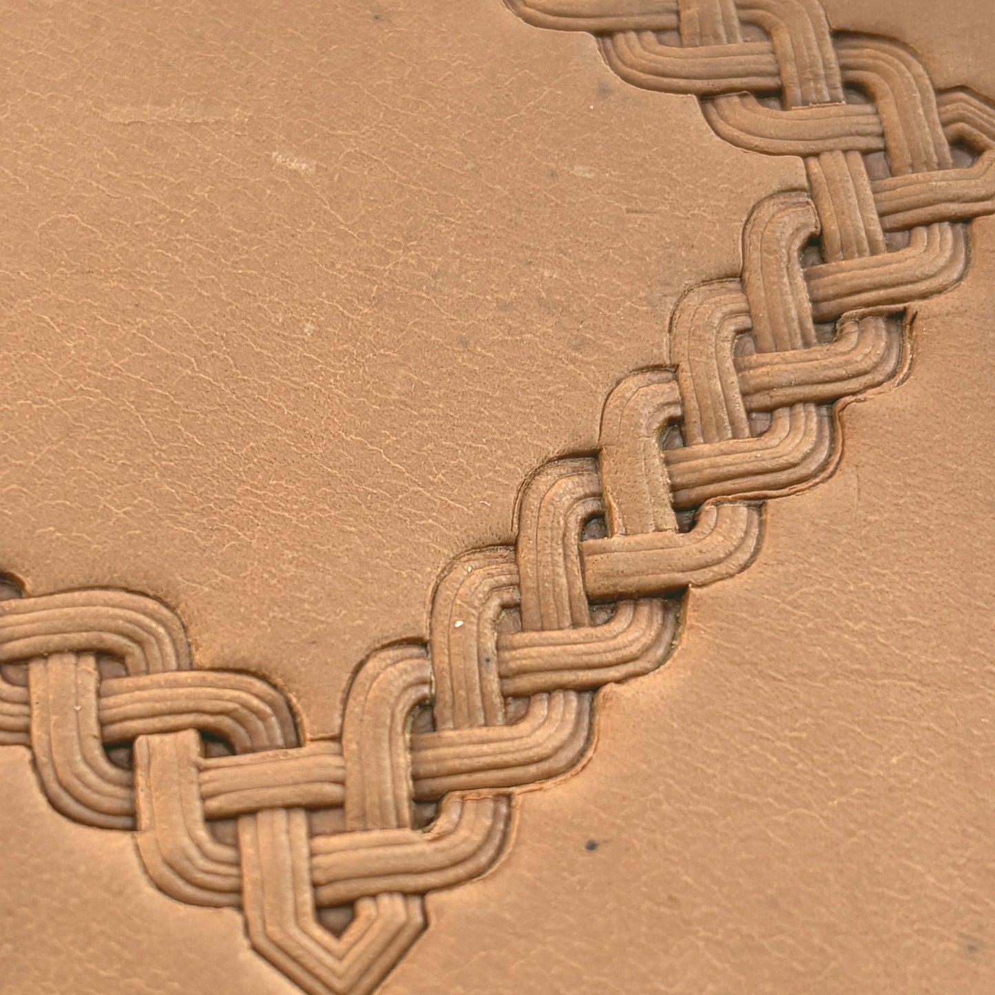 Celtic Knot leather stamp LT399 — pattern imprint on veg-tan leather