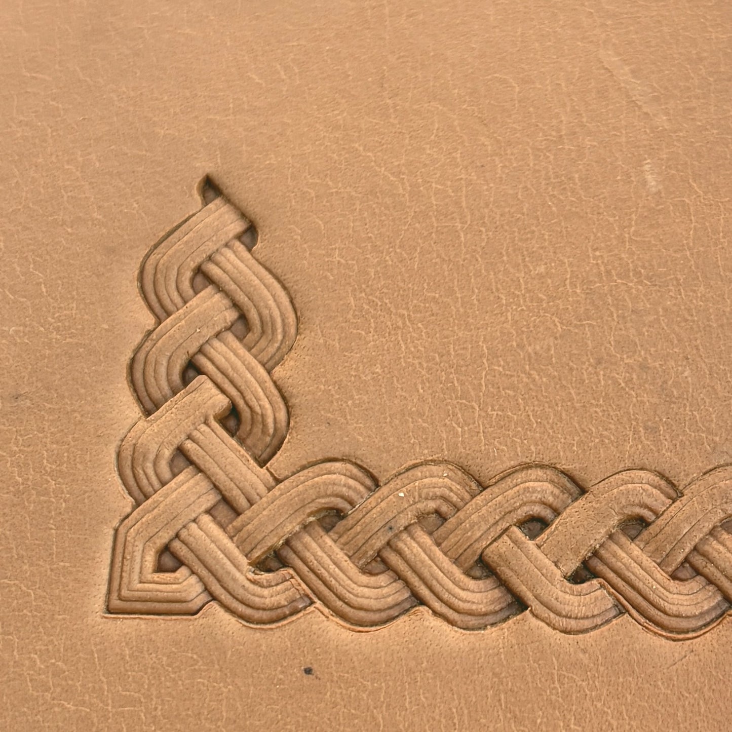 Celtic Knot leather stamp LT399 — pattern imprint on veg-tan leather