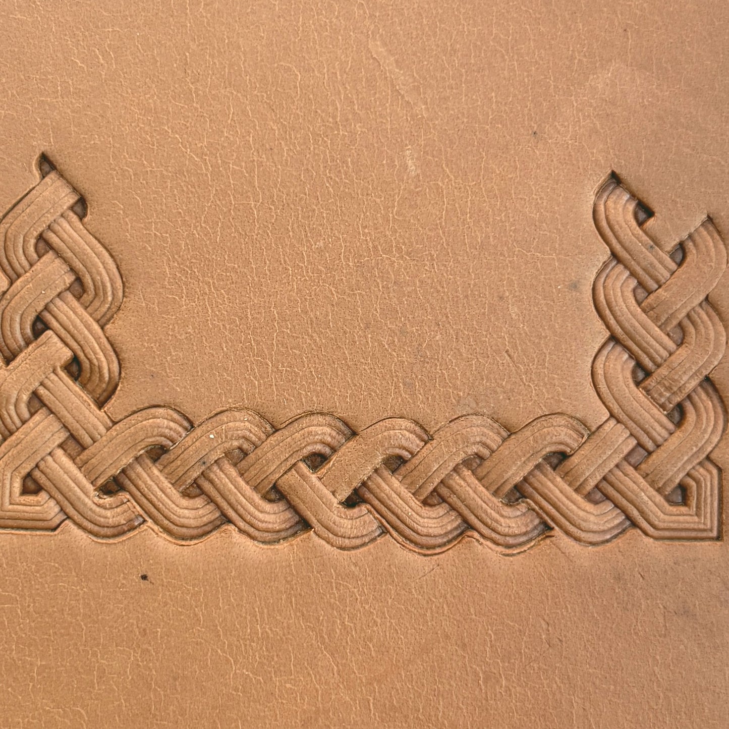 Celtic Knot leather stamp LT399 — pattern imprint on veg-tan leather