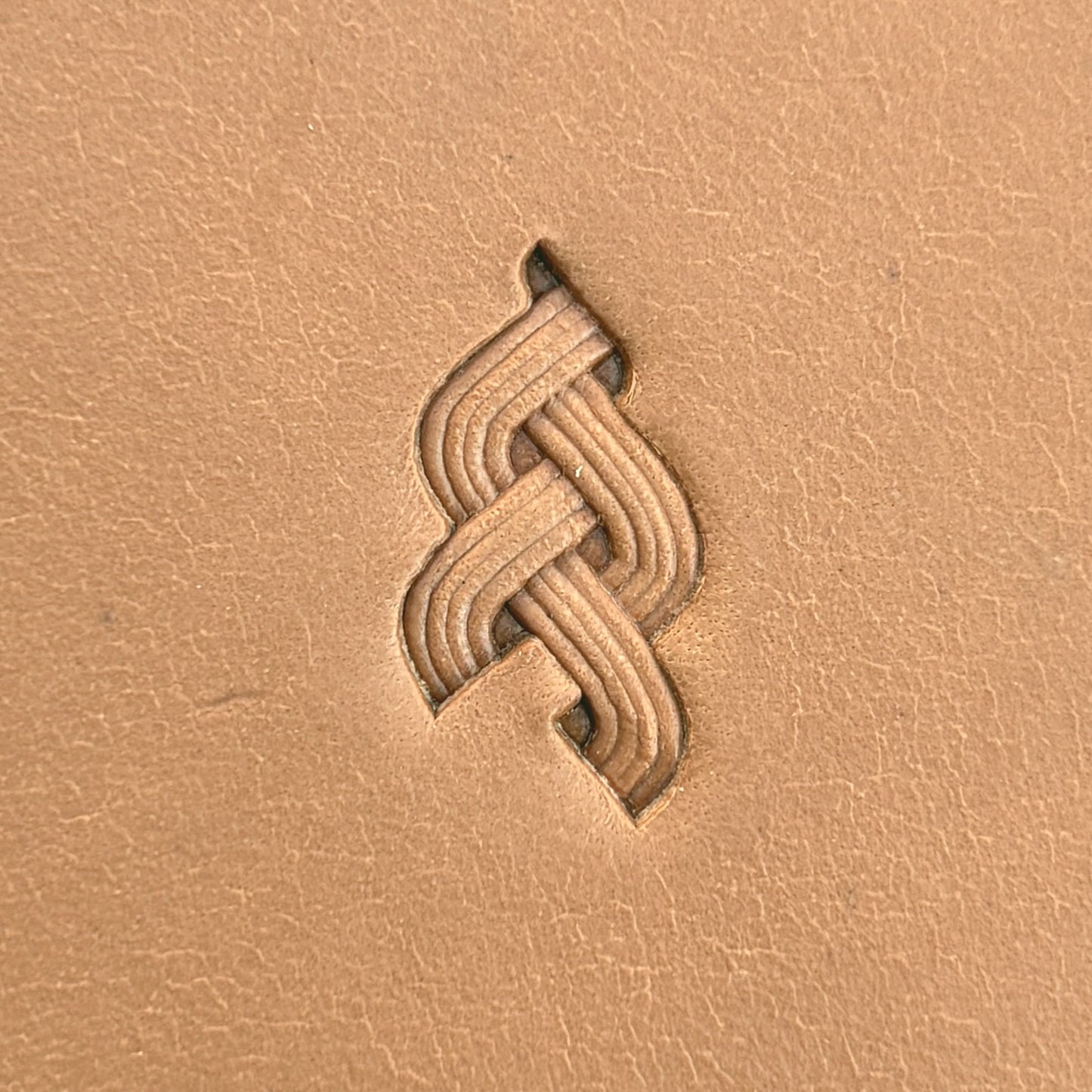 Celtic Knot leather stamp LT399 — pattern imprint on veg-tan leather