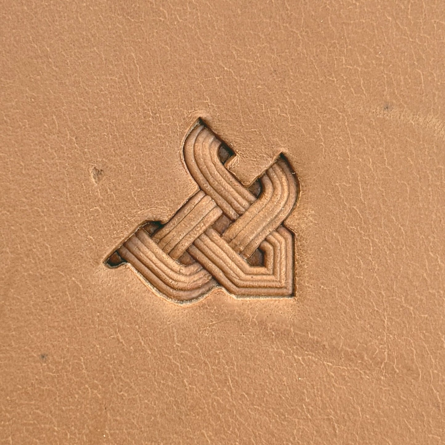 Celtic Knot leather stamp LT399 — single impression on veg-tan leather