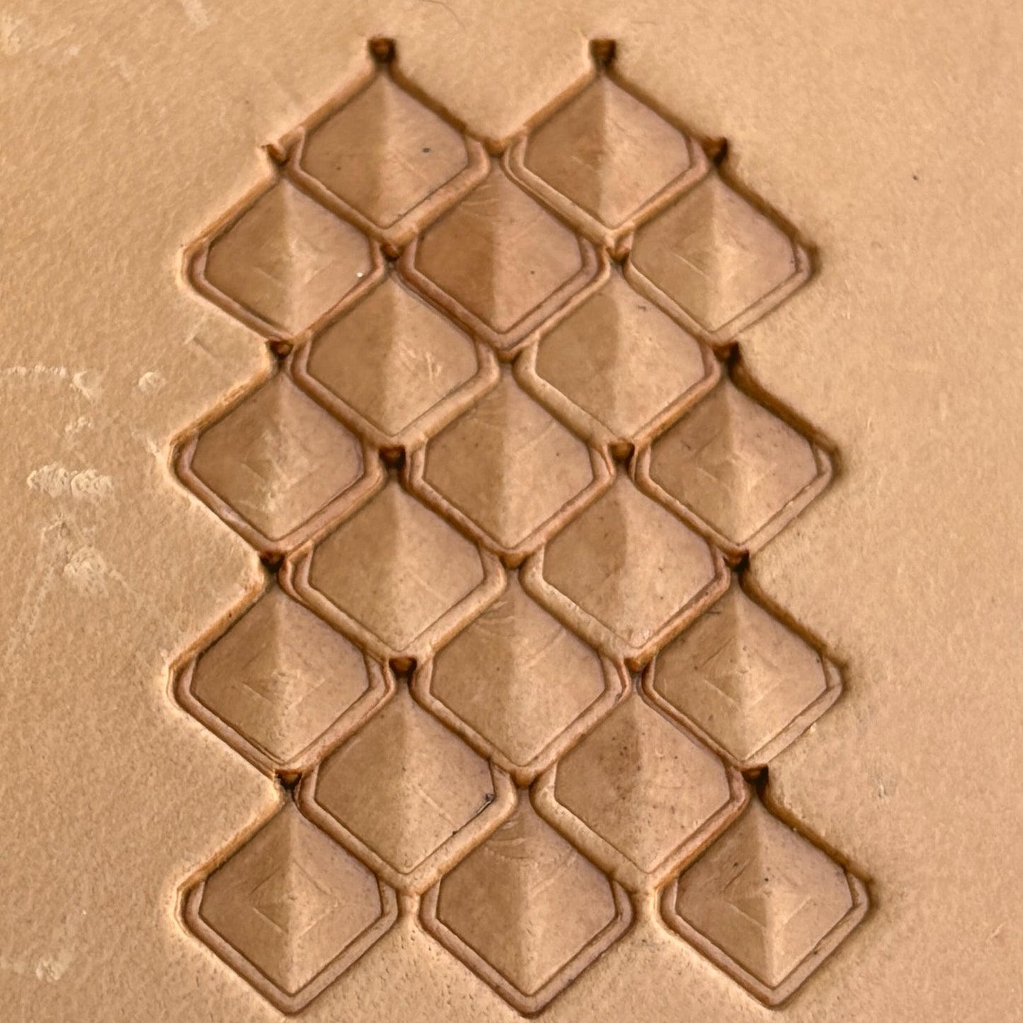 Geometric leather stamp LT404 — pattern imprint on veg-tan leather