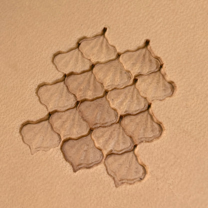 Cluster Leaf leather stamp LT409 — pattern imprint on veg-tan leather