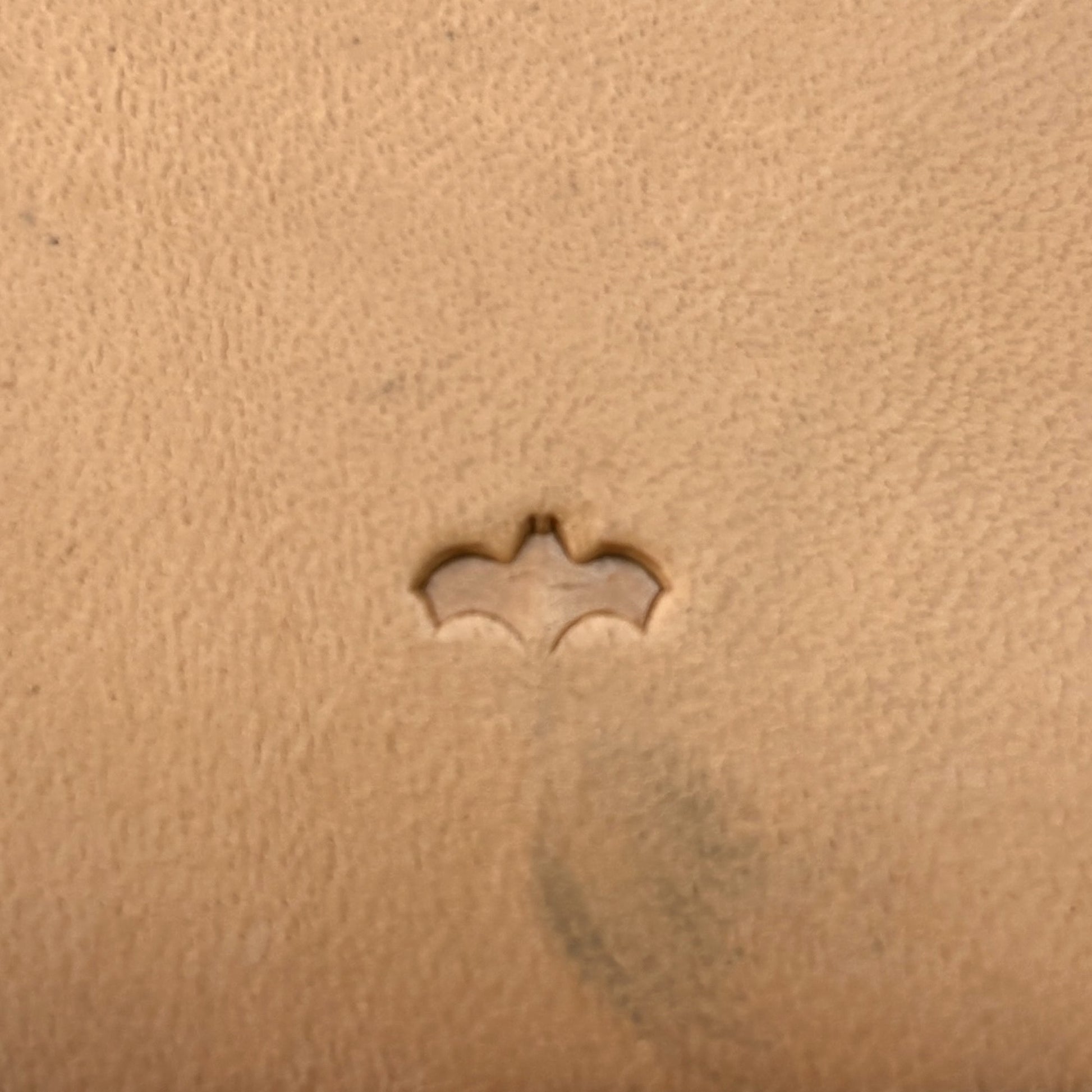 Scale Motif Bat leather stamp LT413 — pattern imprint on veg-tan leather
