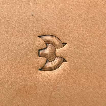 Basket Weave leather stamp LT415 — single impression on veg-tan leather