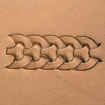 Chain Link Basket Weave leather stamp LT422 — pattern imprint on veg-tan leather