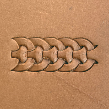 Chain Link Basket Weave leather stamp LT422 — pattern imprint on veg-tan leather