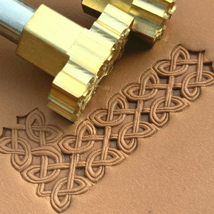 Celtic Knot leather stamp LT500 — brass stamping tool with imprint on natural veg-tan leather