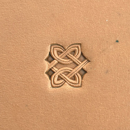 Celtic Knot leather stamp LT500 — pattern imprint on veg-tan leather