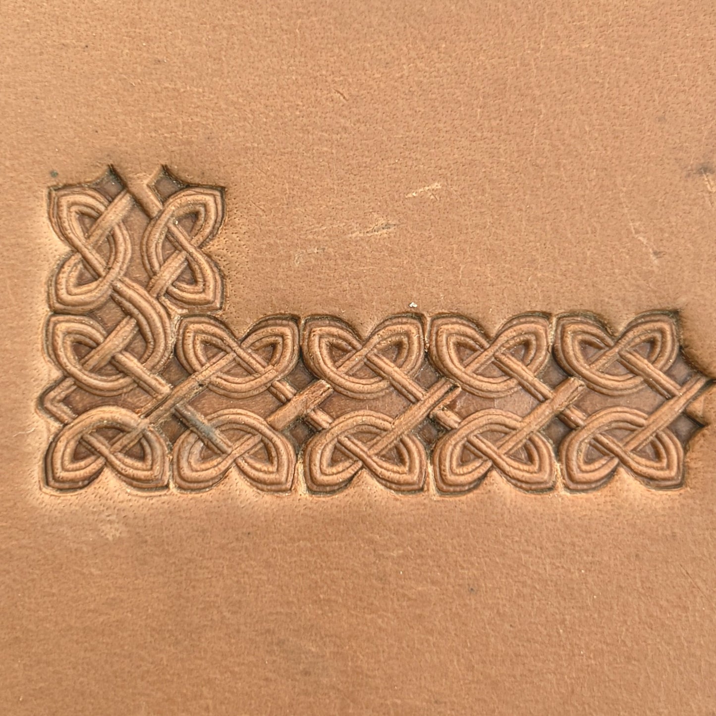 Celtic Knot leather stamp LT501 — pattern imprint on veg-tan leather