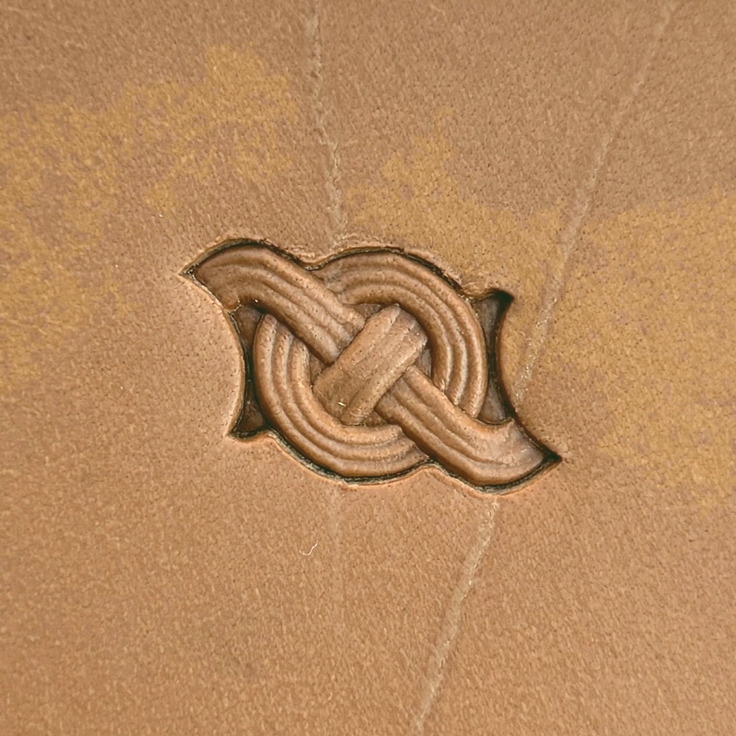 Celtic Knot leather stamp LT503 — single impression on veg-tan leather