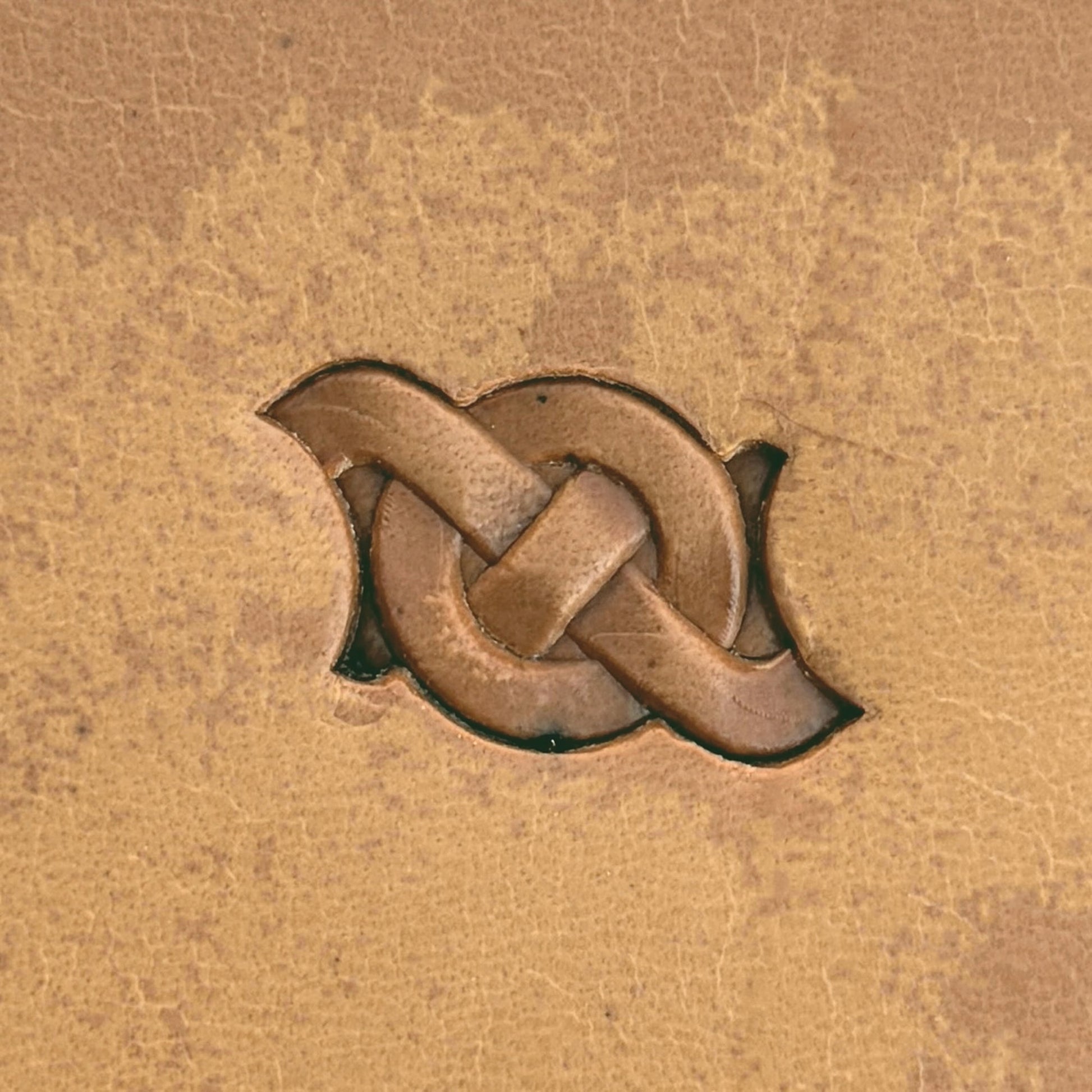 Celtic Knot leather stamp LT504 — single impression on veg-tan leather