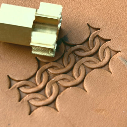 Interlaced Chain leather stamp LT505 — brass stamping tool with imprint on natural veg-tan leather
