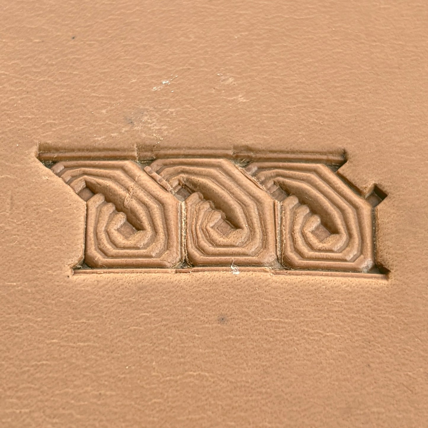 Maze Lines Geometric leather stamp LT513 — pattern imprint on veg-tan leather