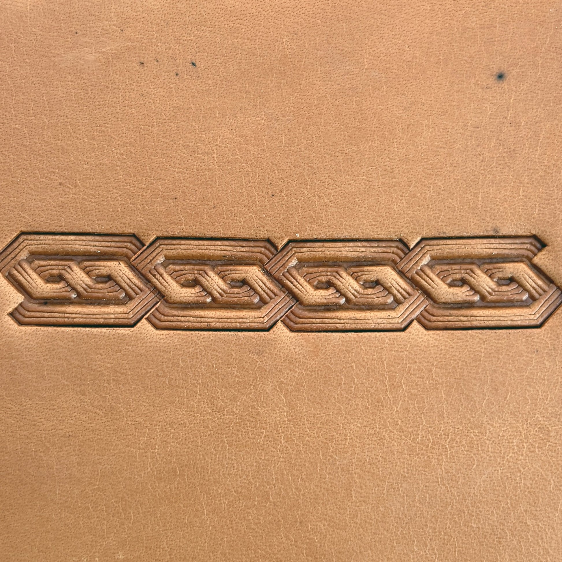 Chain Link Geometric leather stamp LT517 — pattern imprint on veg-tan leather