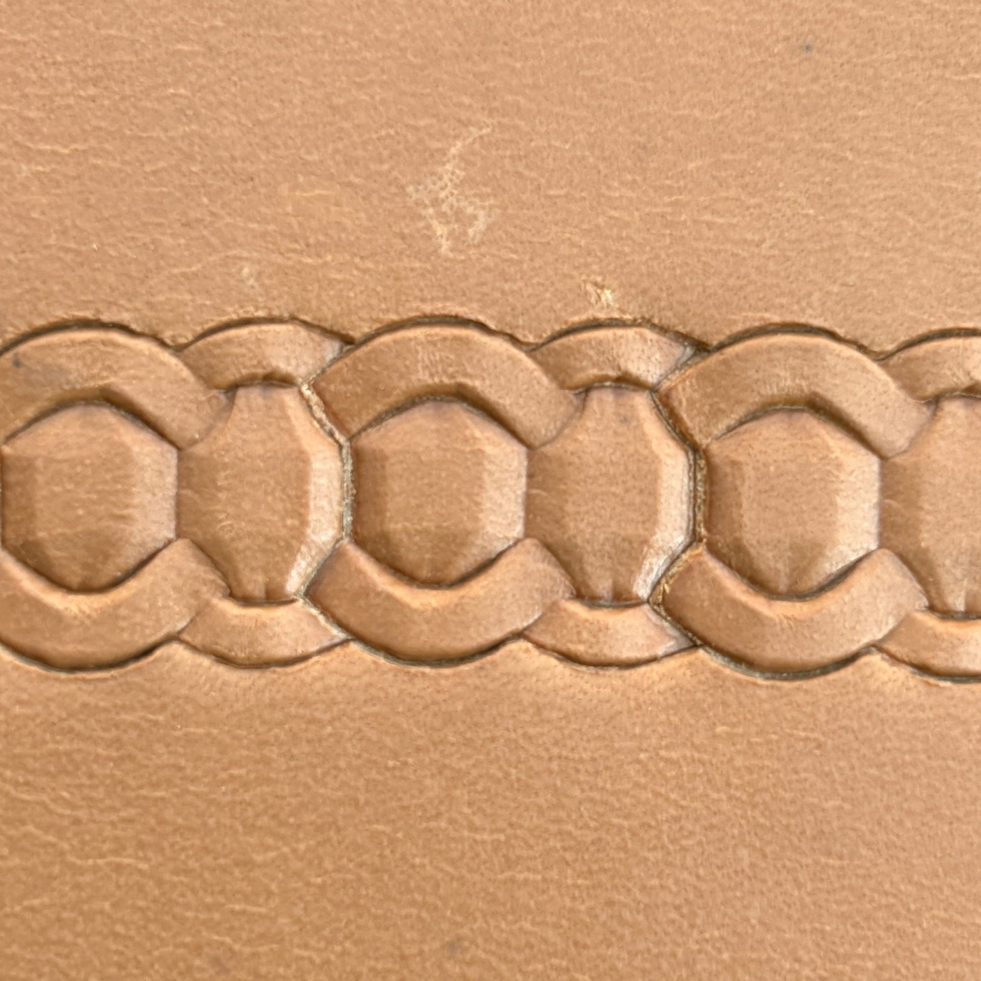 Chain Link Geometric leather stamp LT519 — pattern imprint on veg-tan leather