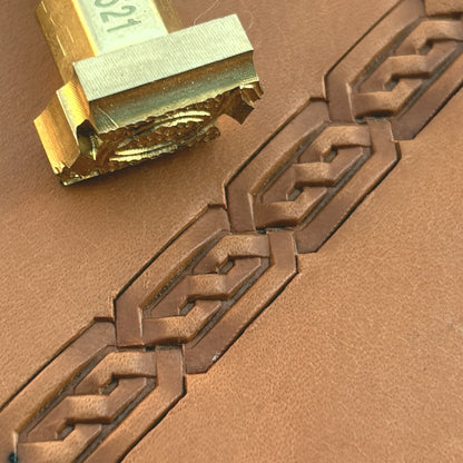 Chain Link Geometric leather stamp LT520 — brass stamping tool with imprint on natural veg-tan leather