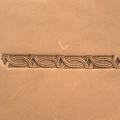 Interlinked Ovals Border Geometric leather stamp LT521 — pattern imprint on veg-tan leather