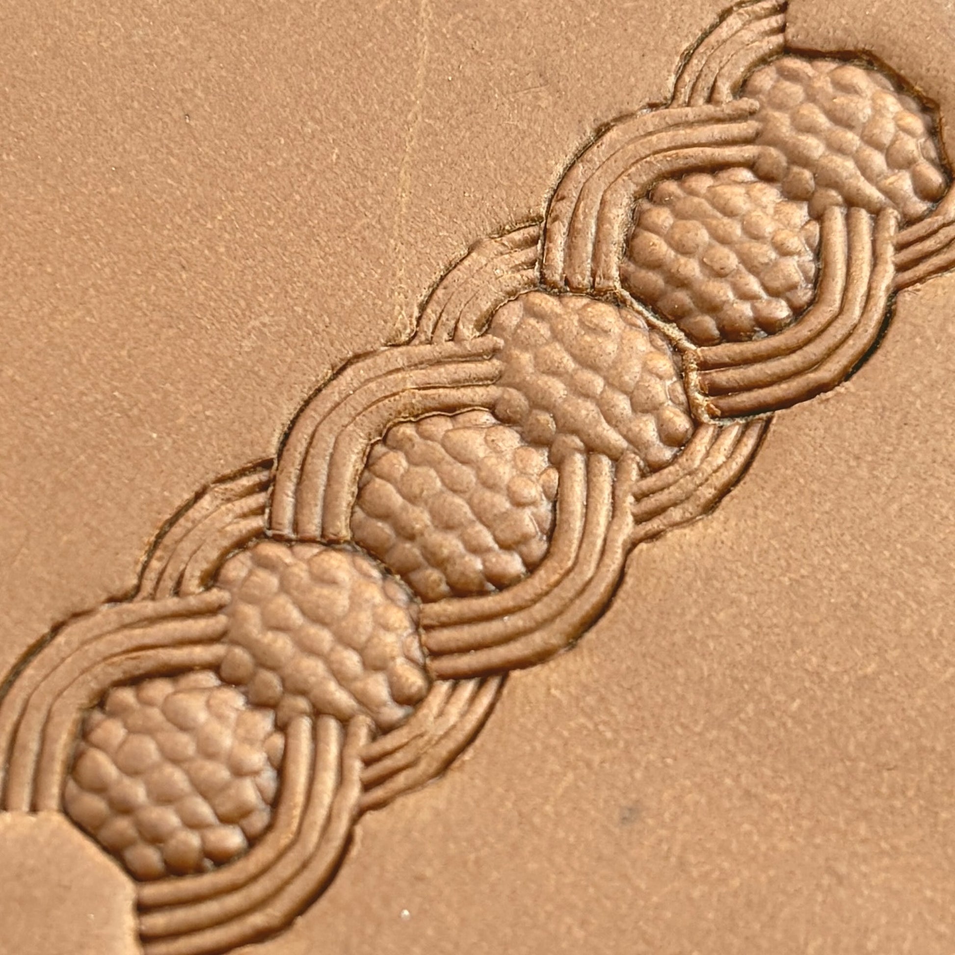 Honeycomb Strip Basket Weave leather stamp LT526 — pattern imprint on veg-tan leather