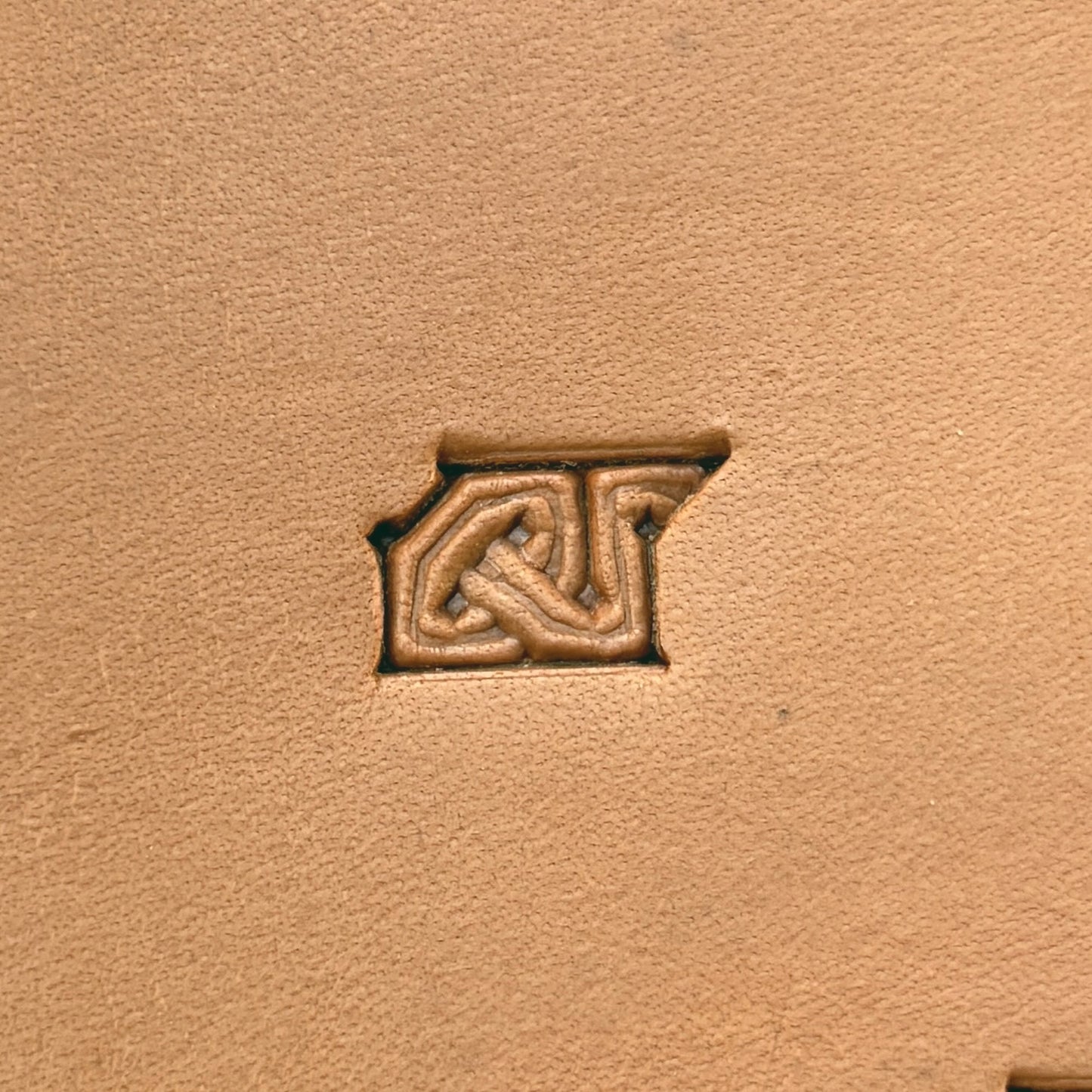 Celtic Knot leather stamp LT594 — single impression on veg-tan leather