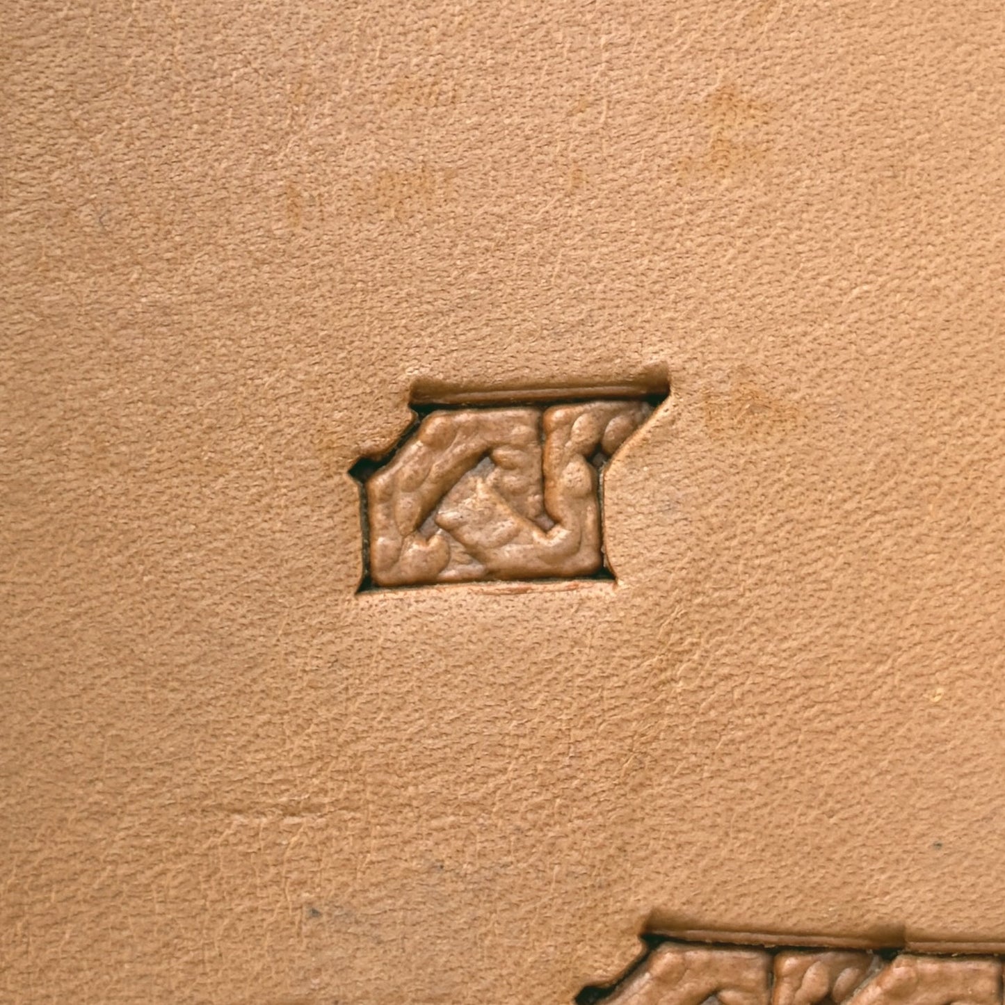 Angular Shape Geometric leather stamp LT595 — single impression on veg-tan leather
