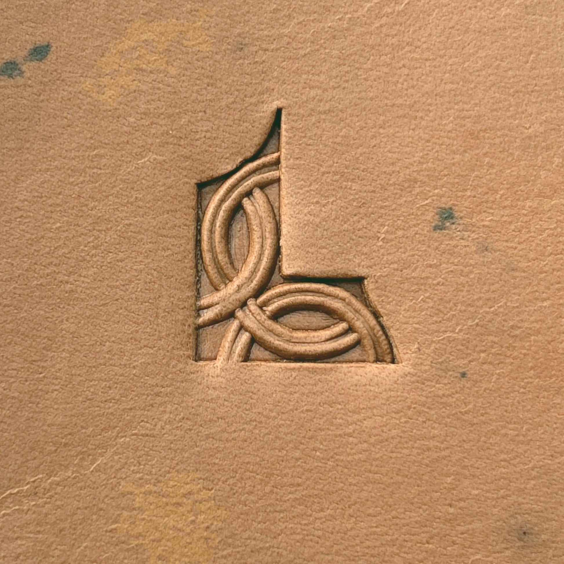 Interlaced Geometric leather stamp LT597 — pattern imprint on veg-tan leather