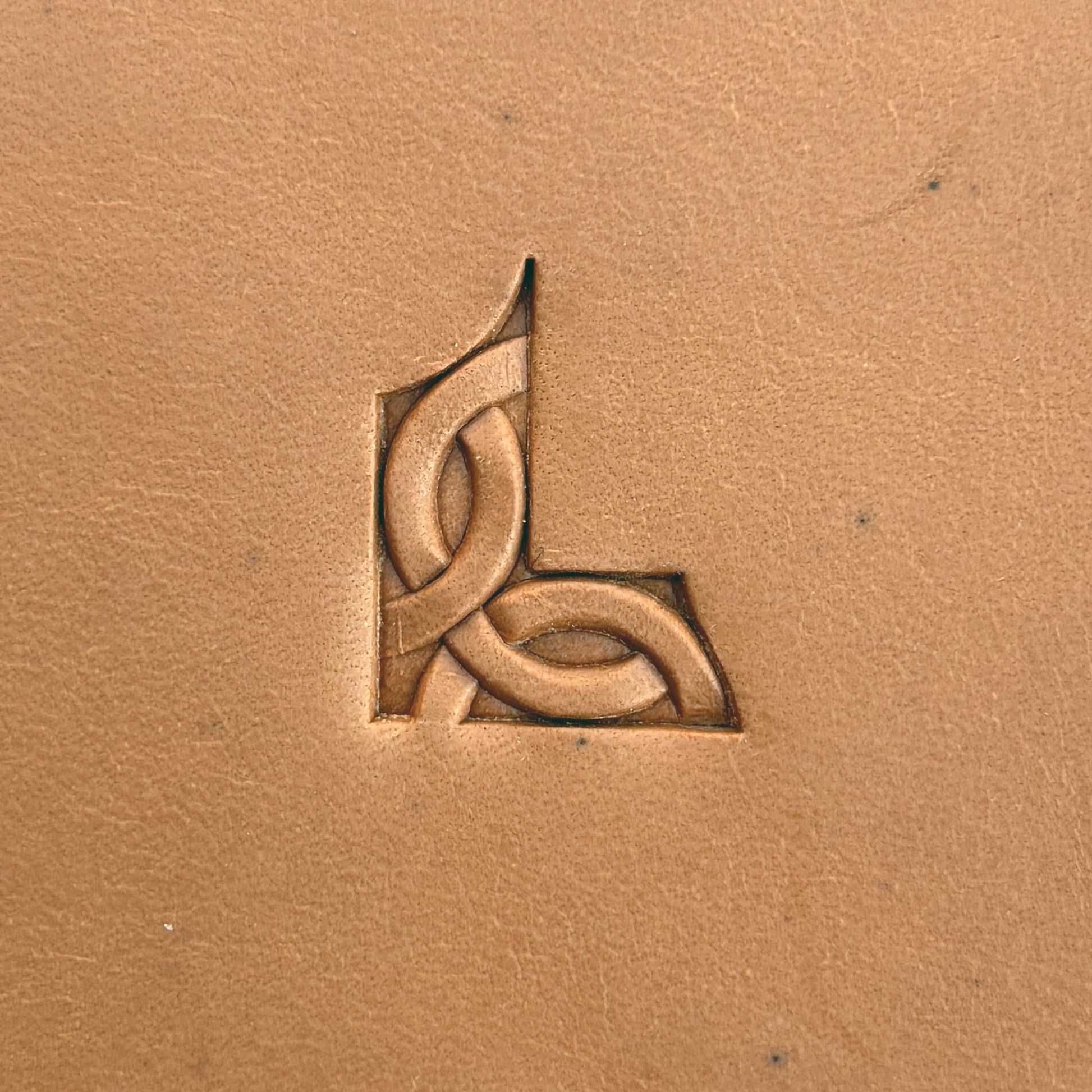 Celtic Knot leather stamp LT598 — single impression on veg-tan leather