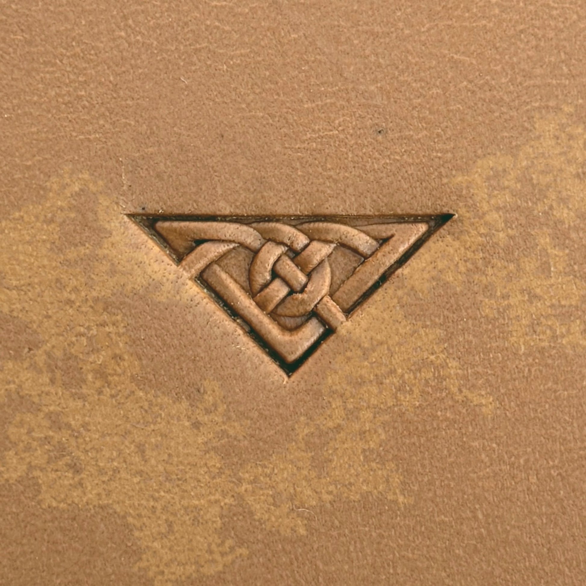 Celtic Knot leather stamp LT599 — single impression on veg-tan leather