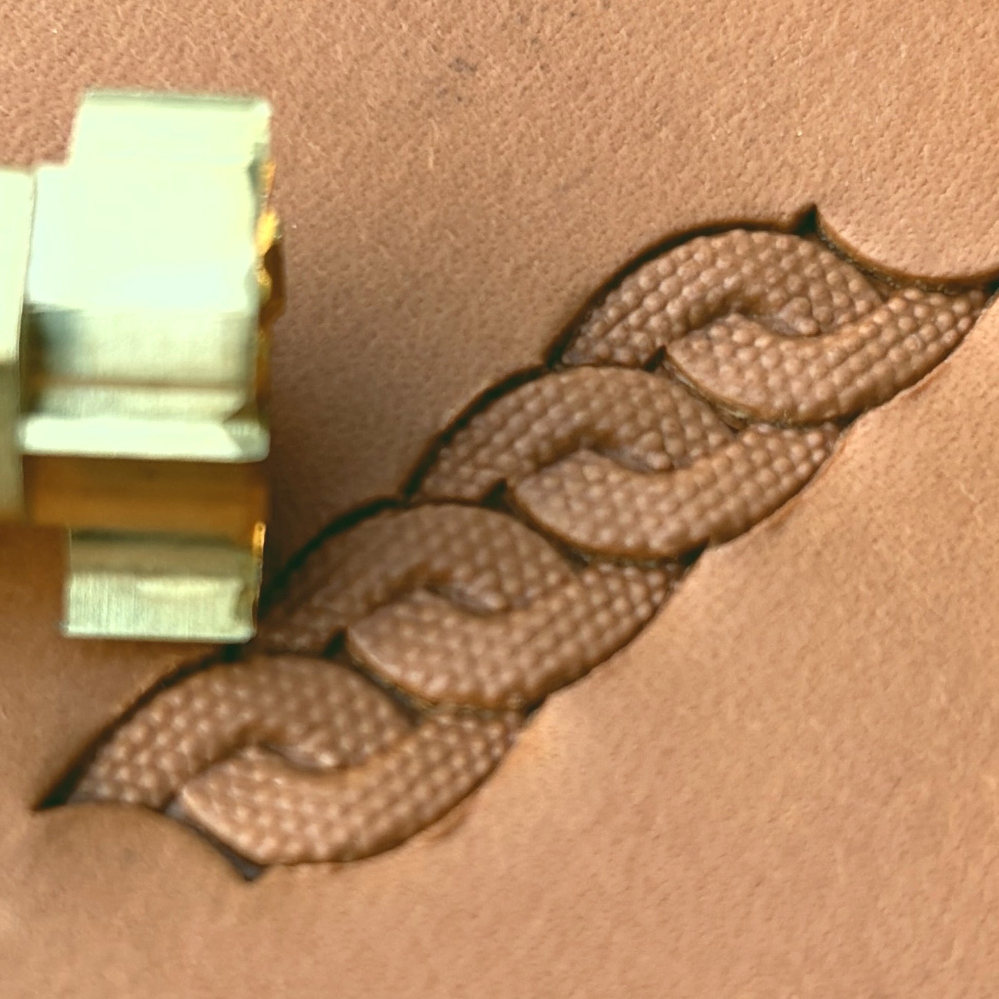 Chain Link Basket Weave leather stamp LT603 — brass stamping tool with imprint on natural veg-tan leather