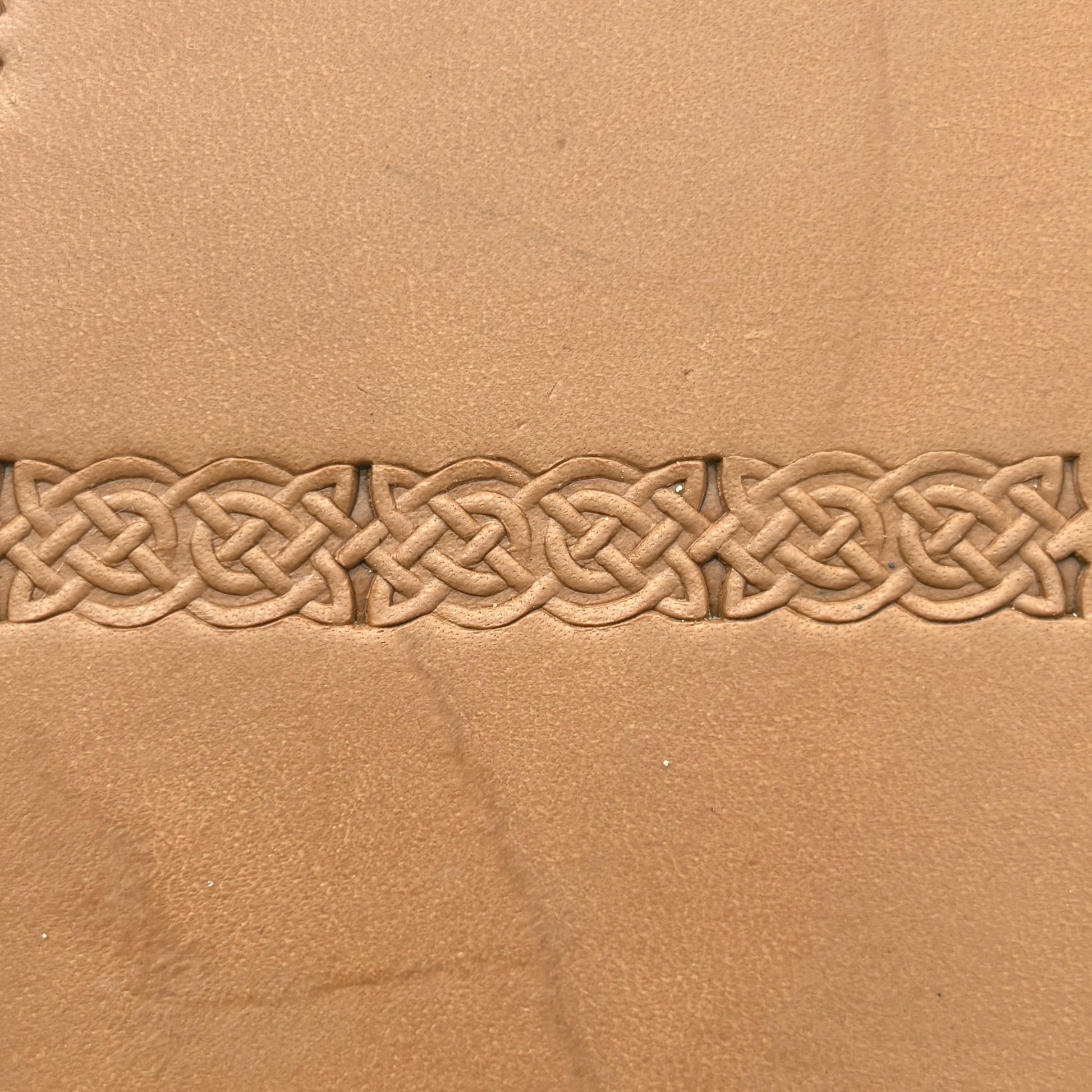 Celtic Knot leather stamp LT606 — pattern imprint on veg-tan leather