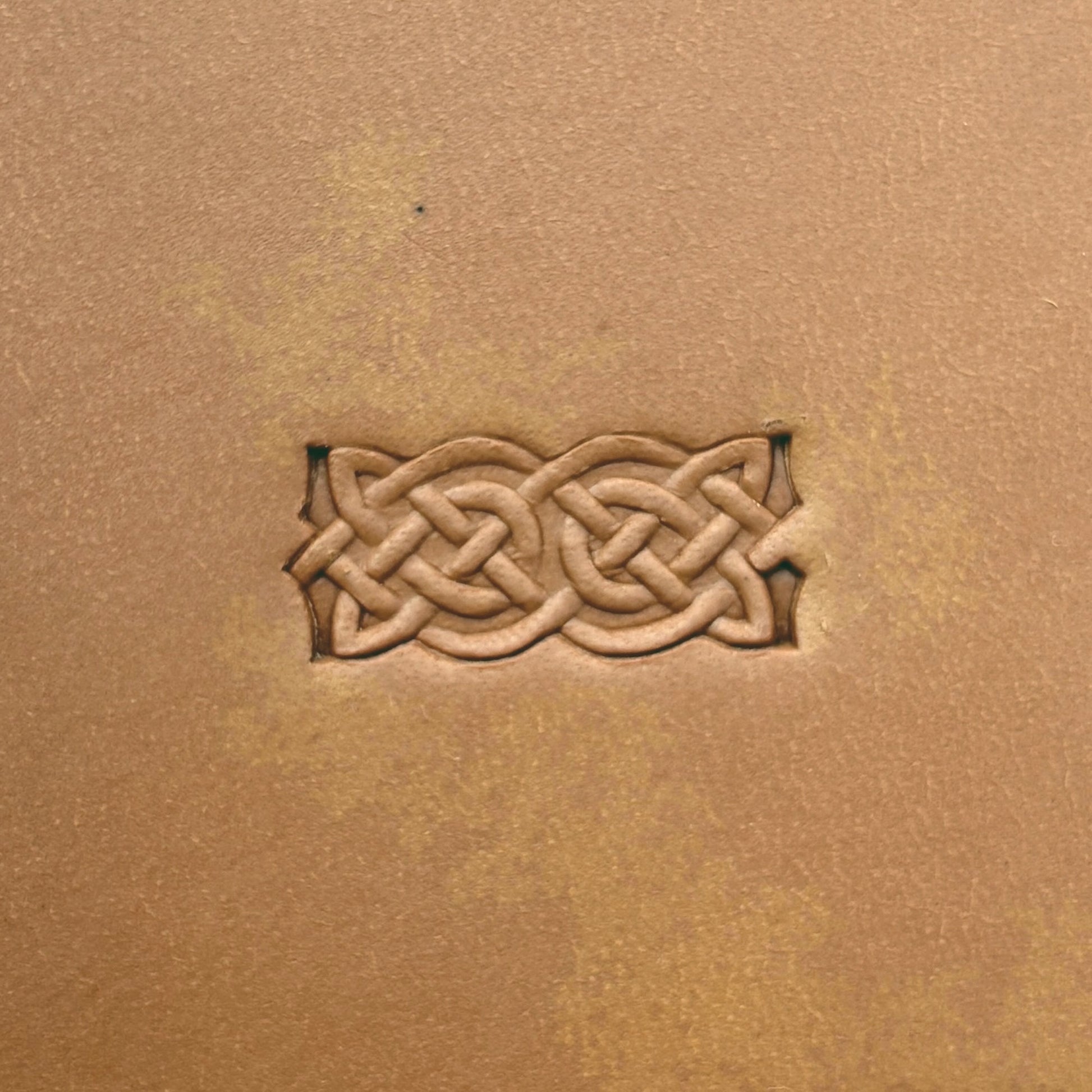 Celtic Knot leather stamp LT606 — single impression on veg-tan leather