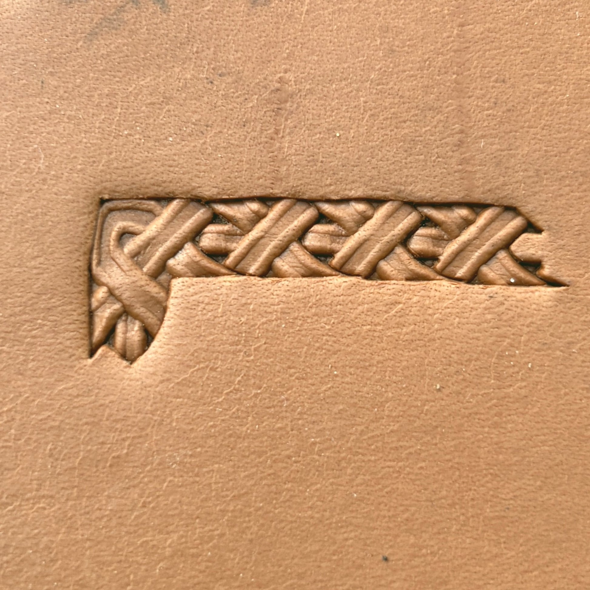 Basket Weave leather stamp LT607 — pattern imprint on veg-tan leather