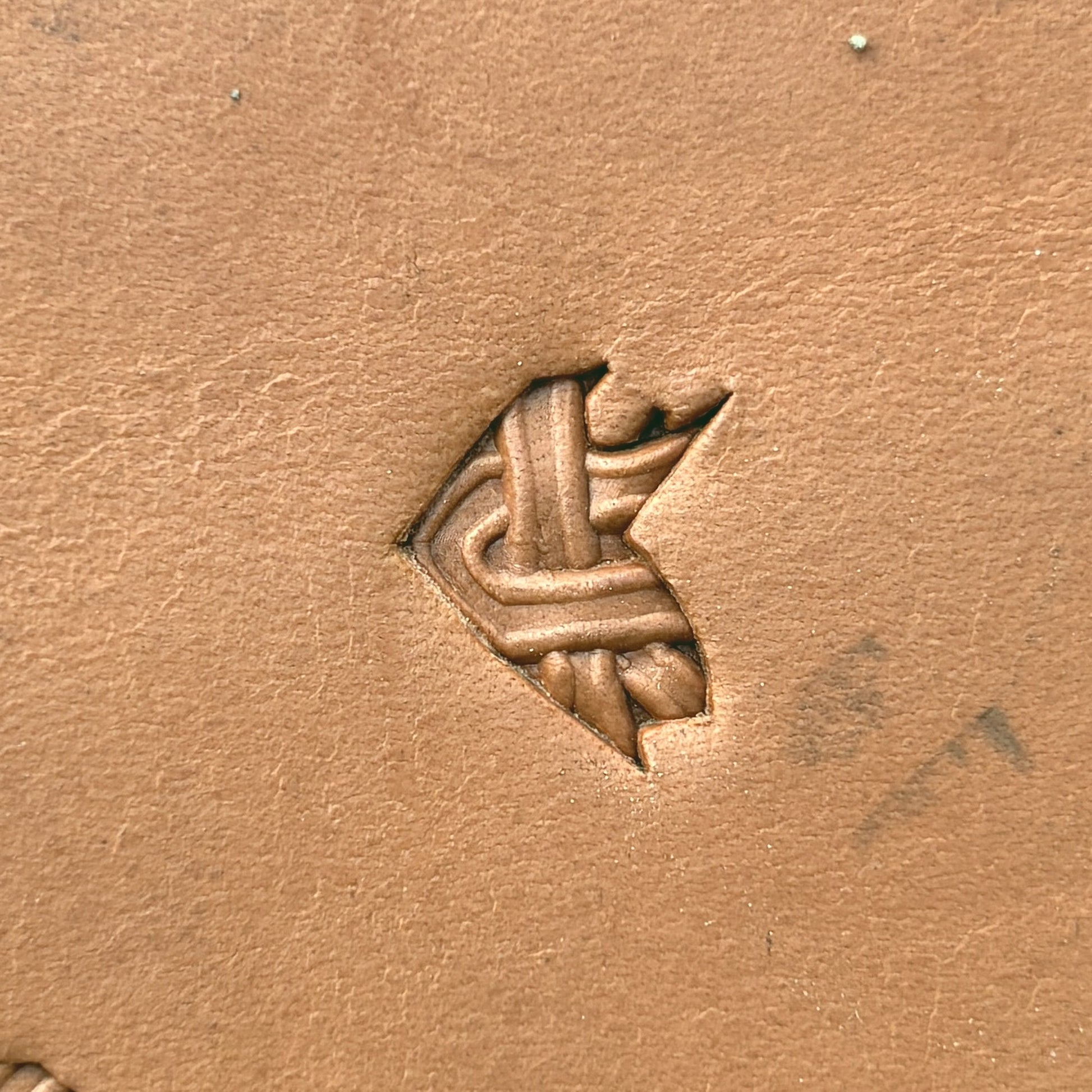 Basket Weave leather stamp LT607 — pattern imprint on veg-tan leather