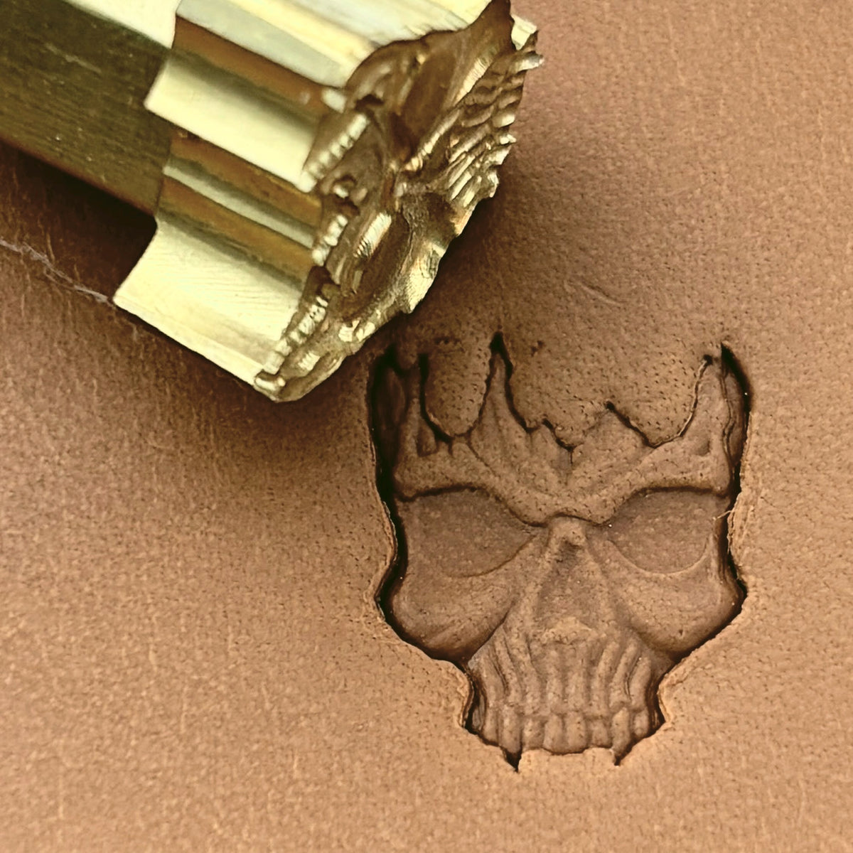 Cracked Skull leather stamp LT620 — brass stamping tool with imprint on natural veg-tan leather