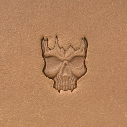 Cracked Skull leather stamp LT620 — pattern imprint on veg-tan leather