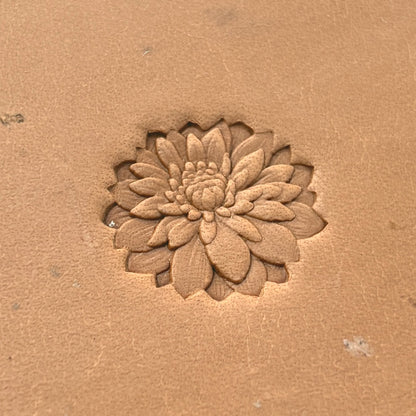 Chrysanthemum Flower leather stamp LT629 — pattern imprint on veg-tan leather