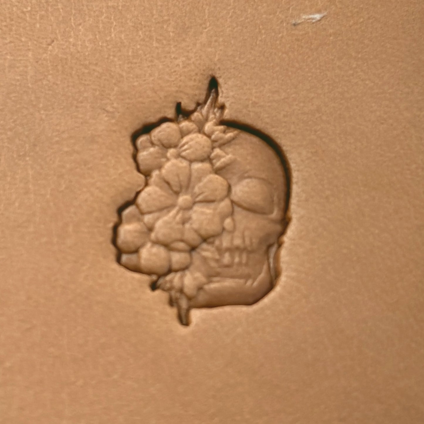 Floral Burst Skull leather stamp LT640 — pattern imprint on veg-tan leather