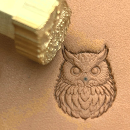 Owl leather stamp LT650 — brass stamping tool with imprint on natural veg-tan leather
