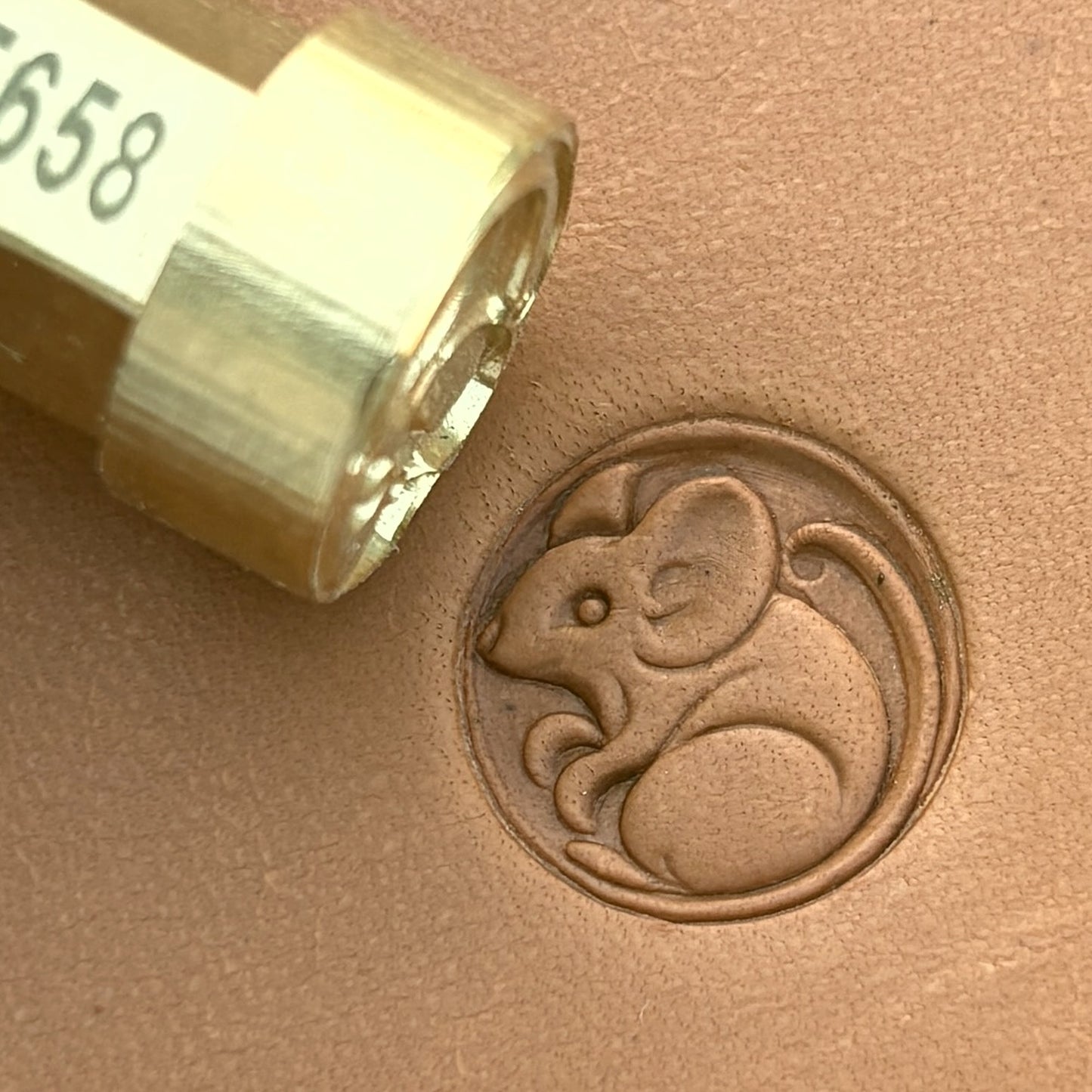 Mouse in Circle leather stamp LT658 — brass stamping tool with imprint on natural veg-tan leather
