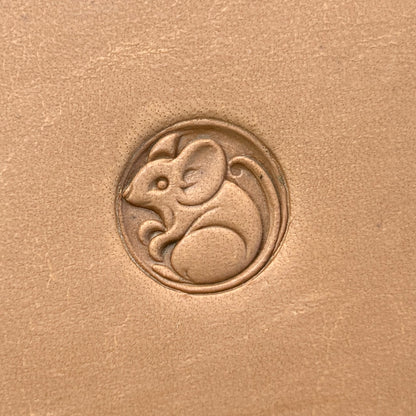 Mouse in Circle leather stamp LT658 — pattern imprint on veg-tan leather