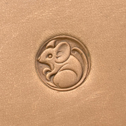 Mouse in Circle leather stamp LT658 — pattern imprint on veg-tan leather