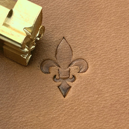 Fleur leather stamp LT704 — brass stamping tool with imprint on natural veg-tan leather