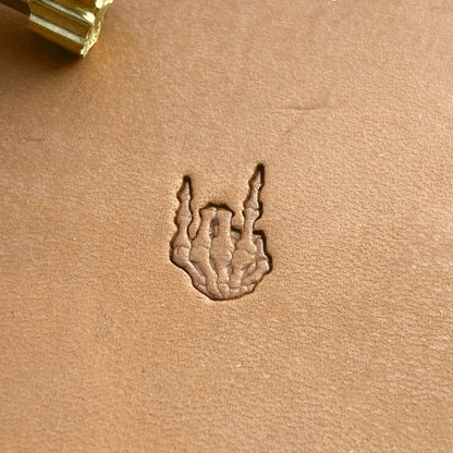 Devil Horns Hand Skull leather stamp LT723 — pattern imprint on veg-tan leather