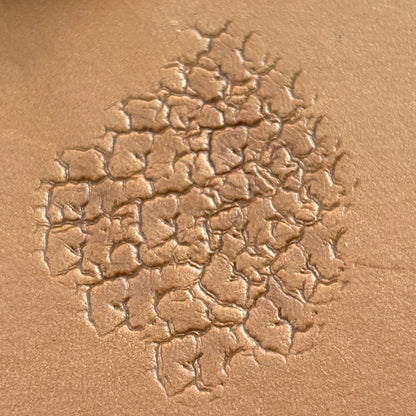 Cracked Texture leather stamp LT750 — pattern imprint on veg-tan leather